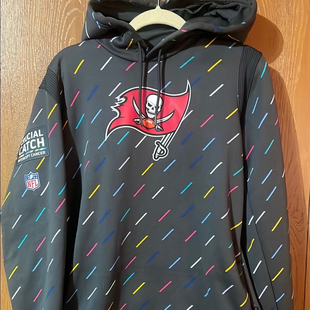 Nike Tampa Bay Buccaneers Gray Hoodie Crucial Catch Intercept Cancer